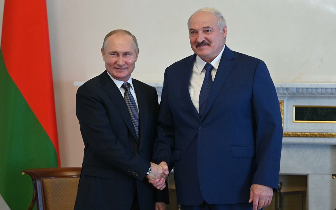 Президент Беларуси Александр Лукашенко и Президент России Владимир Путин провели переговоры в Кремле
