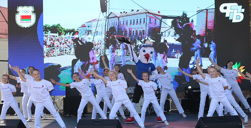 В Полоцке торжественно открыли фестиваль “Вытокi. Крок да Алiмпу”