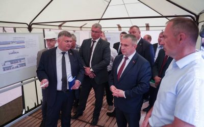 Сдать в срок и точка. Губернатор Иван Крупко посетил строящуюся ферму в Светлогорском районе и провел совещание по развитию молочной отрасли