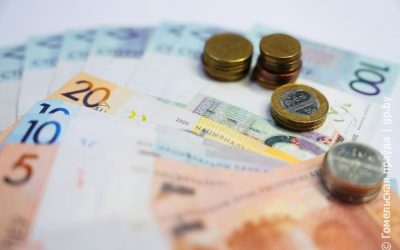 С 1 января 2026 года отменят ограничения на выплату пенсии за выслугу лет для работающих госслужащих