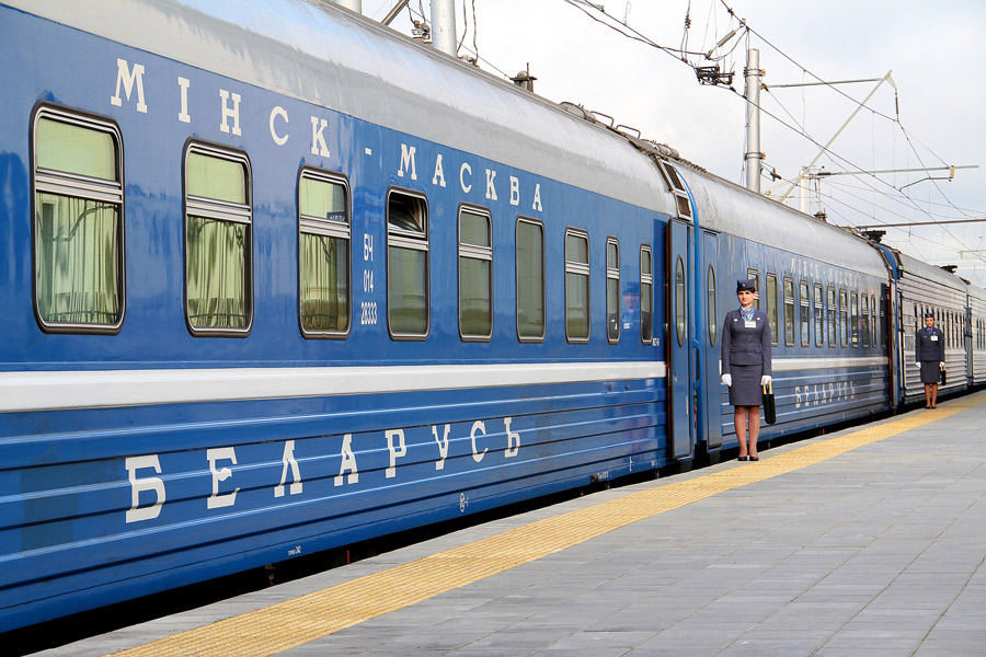 C 1 октября увеличен срок предварительной продажи билетов на поезда между Беларусью и Россией