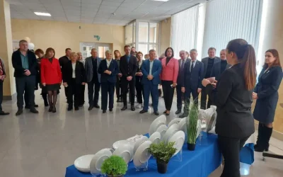 ОТ ТРИКОТАЖА ДО ФАРФОРА: ГОМЕЛЬЩИНА ДЕМОНСТРИРУЕТ БОГАТСТВО “БЕЛЛЕГПРОМА” В ДОМЕ ПРОФСОЮЗОВ